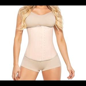 Ann Cherry waist trainer